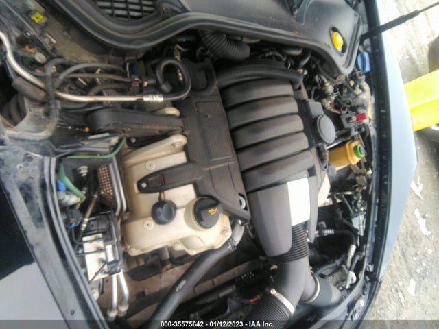 2016 Porsche Panamera, VIN: WP0AA2A71GL000350