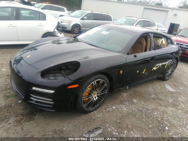 2016 Porsche Panamera, VIN: WP0AA2A71GL000350