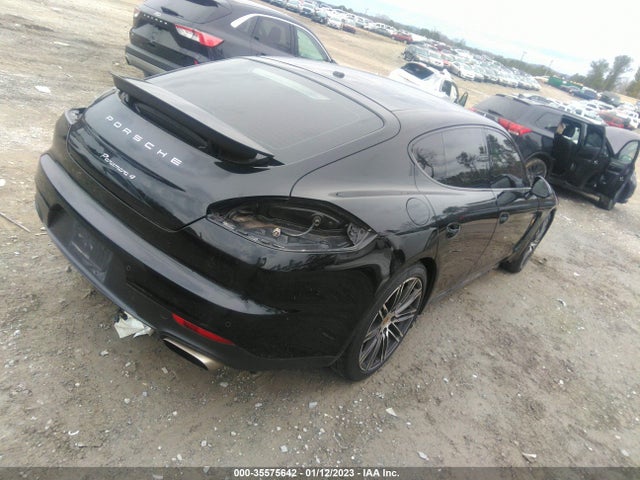 2016 Porsche Panamera, VIN: WP0AA2A71GL000350