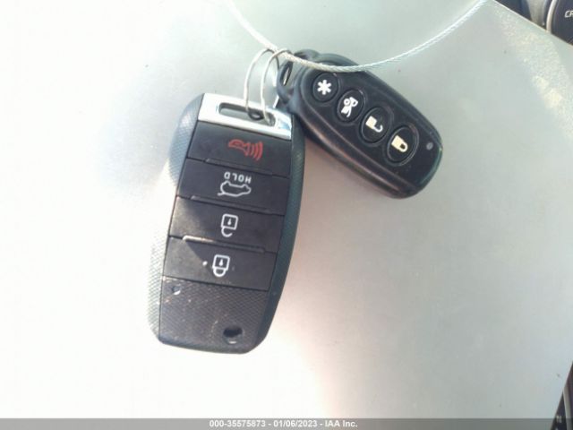 KNDJP3A51E7005573 KIA SOUL +