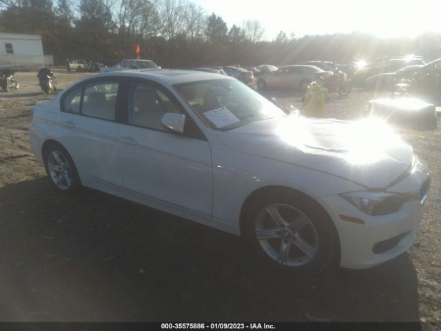 WBA3A5G50CNP17043 auction archive image