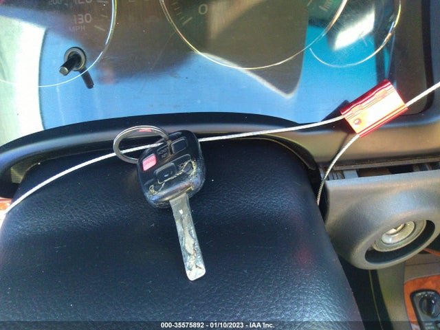 Lexus GX 470 2005 JTJBT20X050095074 Image 3