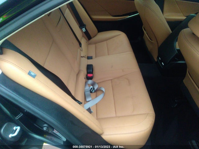 Lexus Is Is 300 2019 JTHC81D24K5035281 Image 8