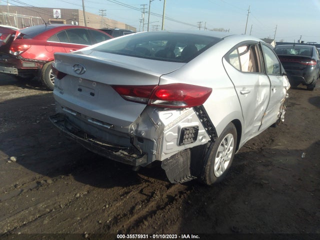 2018 HYUNDAI ELANTRA SE VIN: 5NPD74LF9JH353118