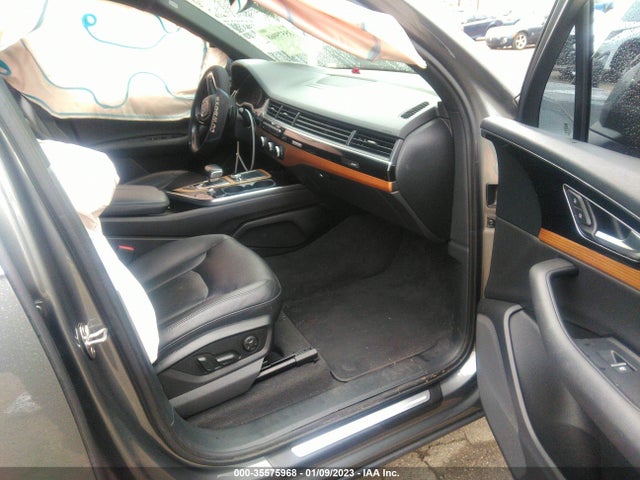 WA1LAAF7XHD052206 Audi Q7 Premium Plus