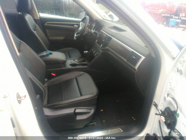 2021 Volkswagen Atlas, VIN: 1V2WR2CA8MC549643