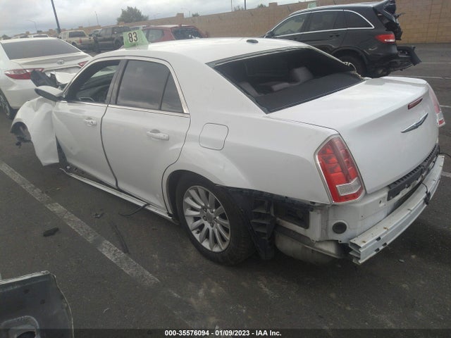 2C3CCAAG8EH381027 Chrysler 300