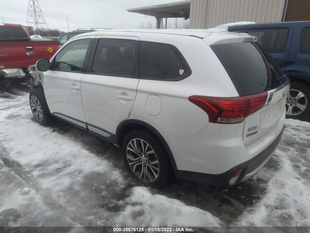 JA4AZ3A37HZ066535 Mitsubishi Outlander Se/sel