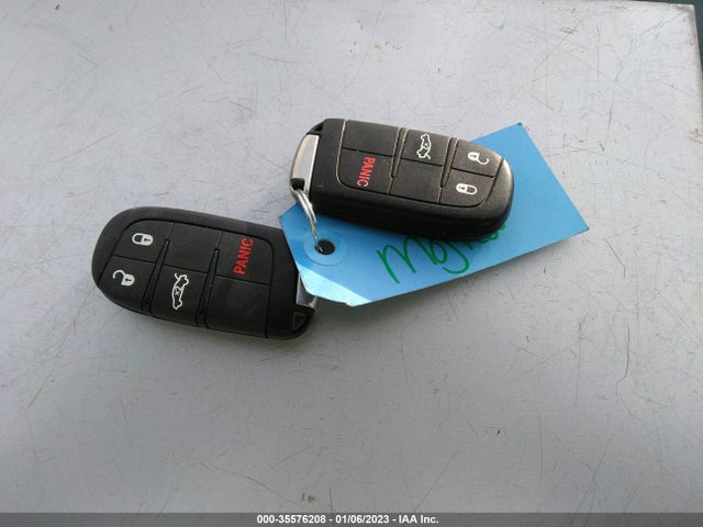 2C3CCAAG2JH165037 Chrysler 300 Touring