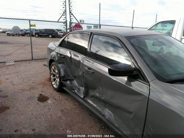 2C3CCAAG2JH165037 Chrysler 300 Touring