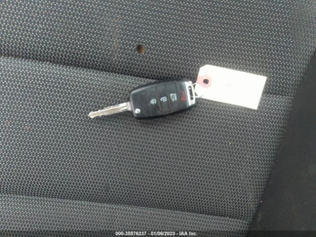 3KPFK4A72HE041840 KIA FORTE LX