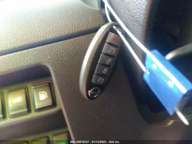 JN8AT2MT4JW453035 Nissan Rogue Sl