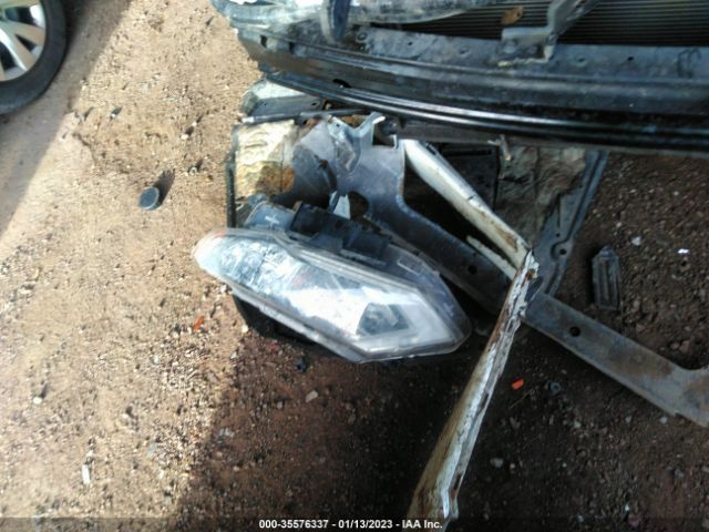 JN8AT2MT4JW453035 Nissan Rogue Sl