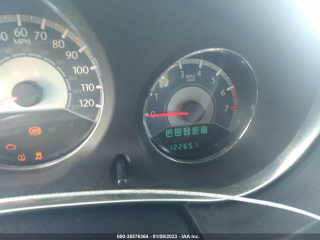 1C3BC7EG8BN615145 Chrysler 200 Limited