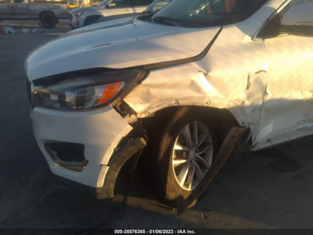5XYPG4A5XHG222823 KIA Sorento Lx V6