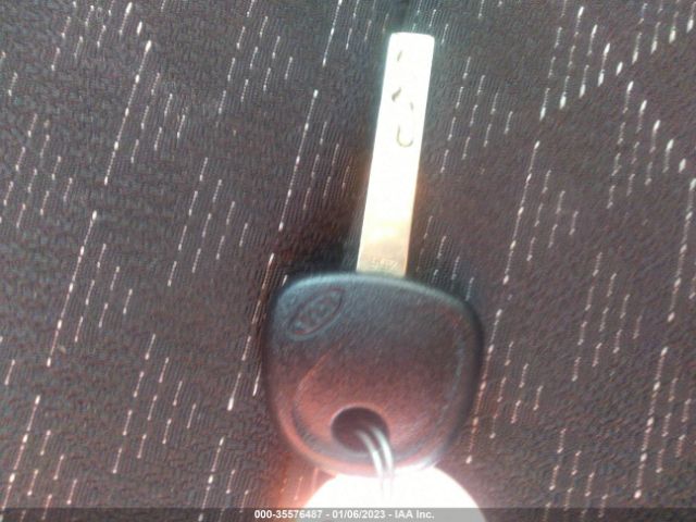 3KPA24AD8LE293780 KIA RIO LX