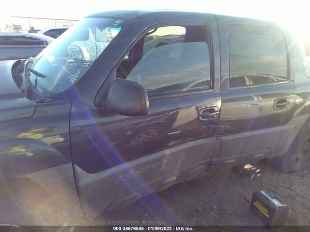 2003 CHEVROLET AVALANCHE VIN: 3GNEC13T43G233251