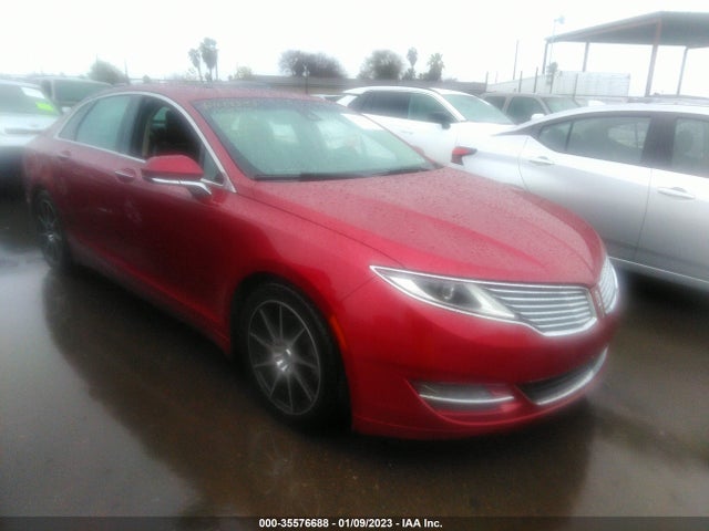 2016 Lincoln MKZ, VIN: 3LN6L2G99GR617792