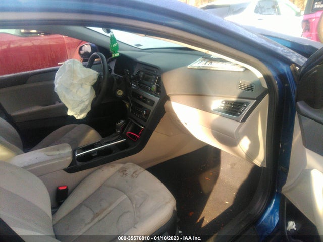 2017 HYUNDAI SONATA 2.4L VIN: 5NPE24AF7HH551602