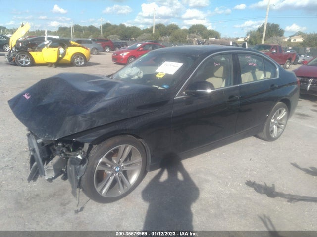 BMW 3 Series 330i 2018 WBA8B9C59JEE81332 Image 2