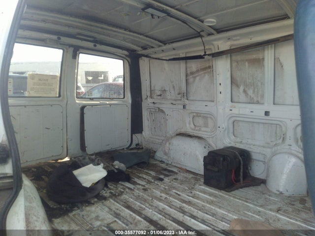 1998 GMC SAFARI CARGO VAN VIN: 1GTDM19W7WB525881