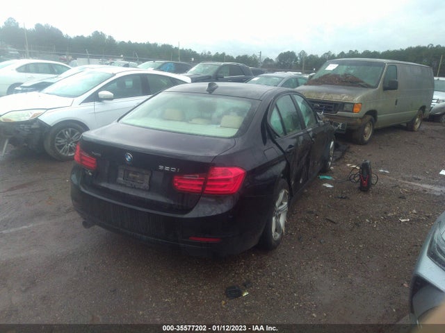 BMW 3 Series 320i Xdrive 2014 WBA3C3G50ENS67606 Image 4