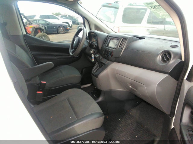 2017 Nissan NV 200, VIN: 3N6CM0KN2HK706303