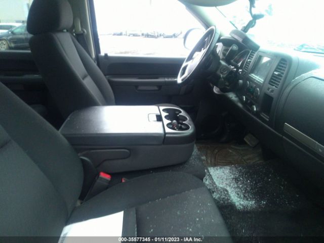 1GT120CG5EF145269 GMC Sierra 2500hd Sle