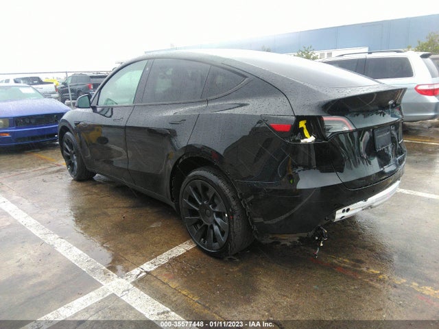 Tesla Model Y Long Range 2022 7SAYGDEE9NF574912 Image 5