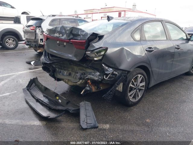 3KPF24AD6NE439456 KIA Forte Lxs