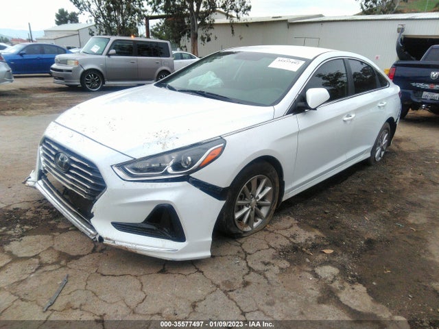 Hyundai SONATA SE 2018 5NPE24AF3JH725638 Image 2