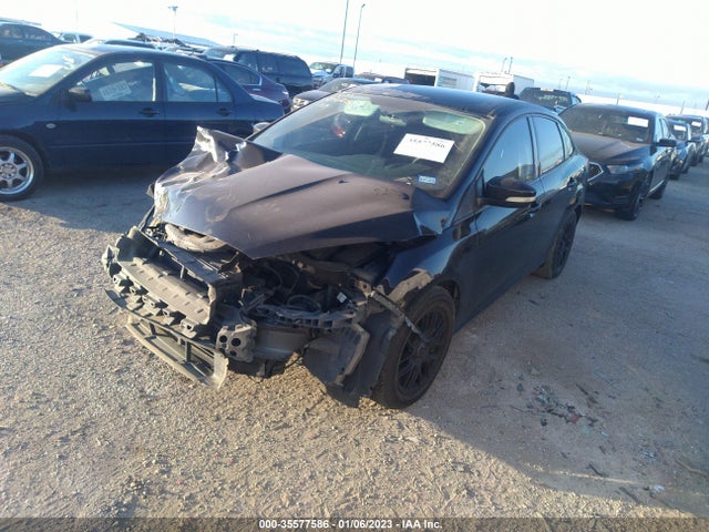 Ford FOCUS SE 2017 1FADP3F22HL204502 Image 2