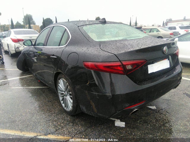 ZARFAECN5J7582204 Alfa Romeo Giulia Ti Lusso