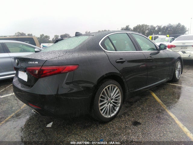 ZARFAECN5J7582204 Alfa Romeo Giulia Ti Lusso