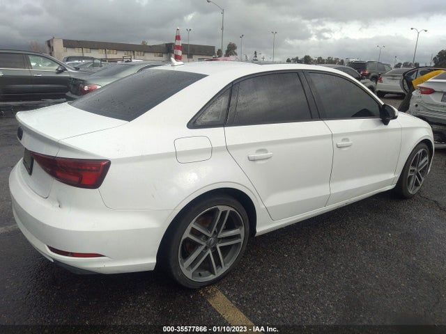 2017 Audi A3, VIN: WAUAUGFF7H1031164