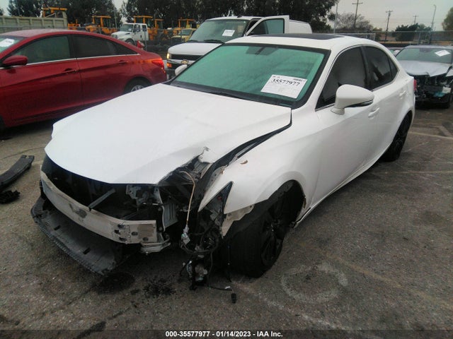Lexus IS 200T 2016 JTHBA1D23G5031536 Image 2