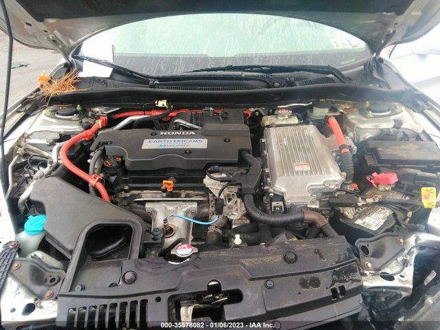 2015 Honda Accord, VIN: 1HGCR6F55FA006051