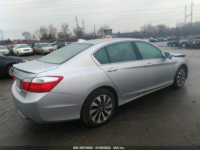2015 Honda Accord, VIN: 1HGCR6F55FA006051