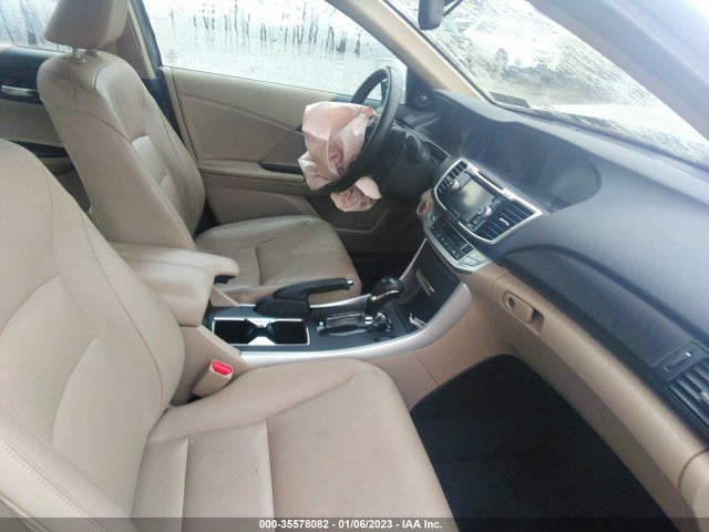 2015 Honda Accord, VIN: 1HGCR6F55FA006051