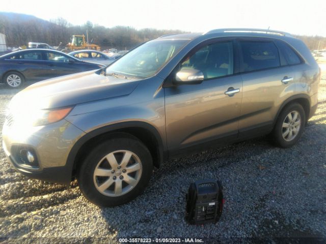 5XYKT4A60CG207965 KIA SORENTO LX
