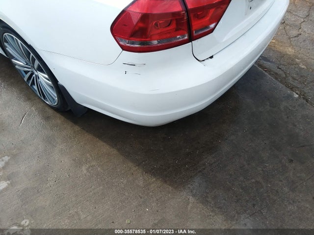 2015 Volkswagen Passat, VIN: 1VWBS7A35FC058064