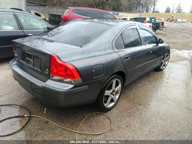 2004 VOLVO S60 R VIN: YV1RH52Y442346475