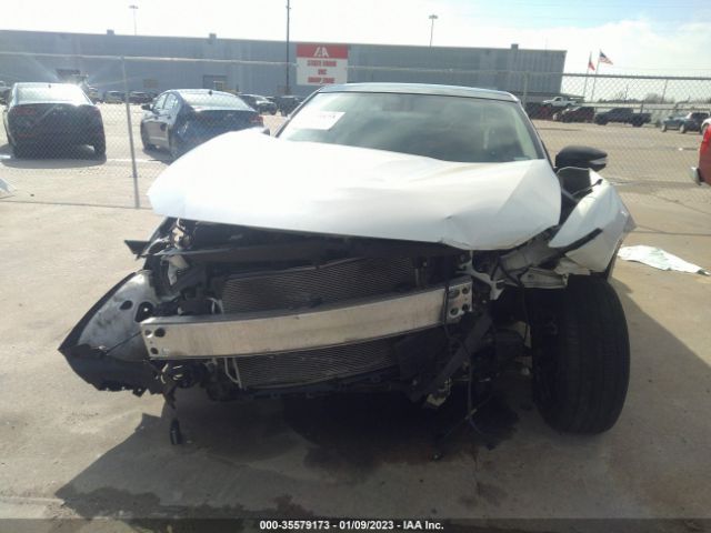 1N4AA6AP8HC398185 Nissan Maxima Platinum