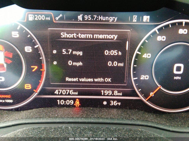 WA1BNAFY1J2145299 Audi Q5 Premium Plus
