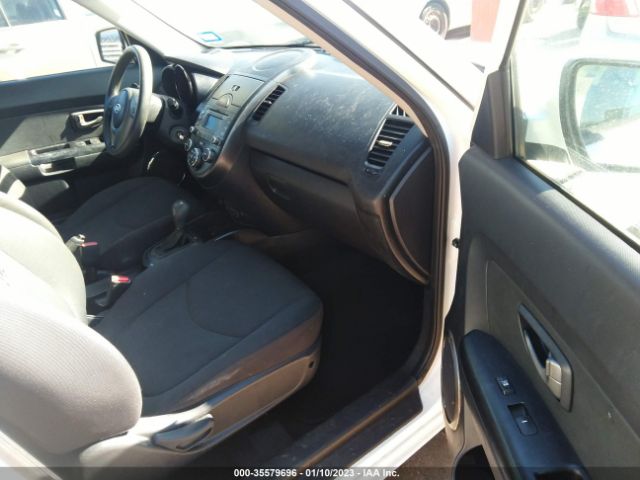 KNDJT2A22B7280442 KIA SOUL +