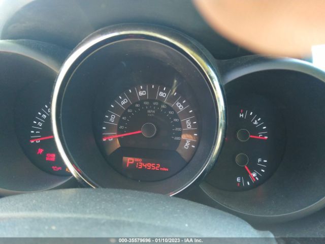 KNDJT2A22B7280442 KIA SOUL +