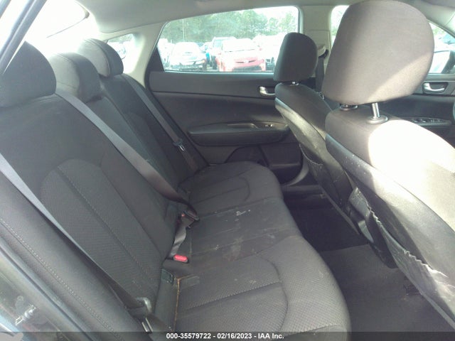 2016 Kia Optima, VIN: KNAGT4L36G5111343