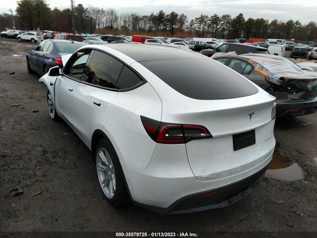 Tesla Model Y Long Range 2022 7SAYGAEE7NF467422 Image 3