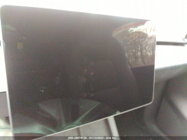 Tesla Model Y Long Range 2022 7SAYGAEE7NF467422 Image 7