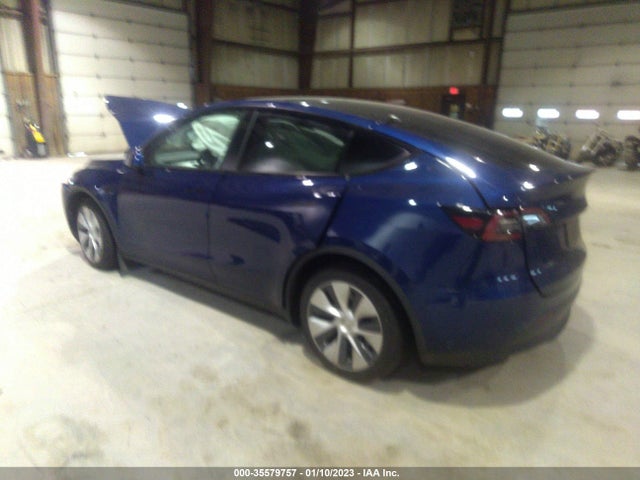 Tesla Model Y Long Range 2021 5YJYGDEEXMF144995 Image 3